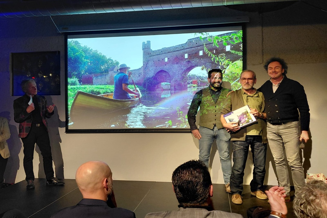 Theo Pots wint fotowedstrijd Berkelpoort circa 700 jaar